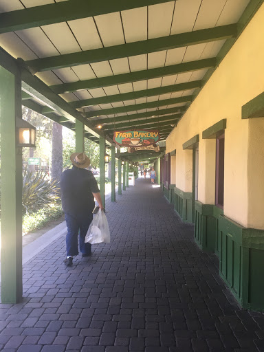 Knott's Berry Farm Bakery