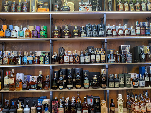 Foreign liquor stores Prague