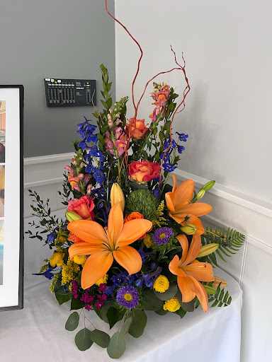 Lake View Florist image