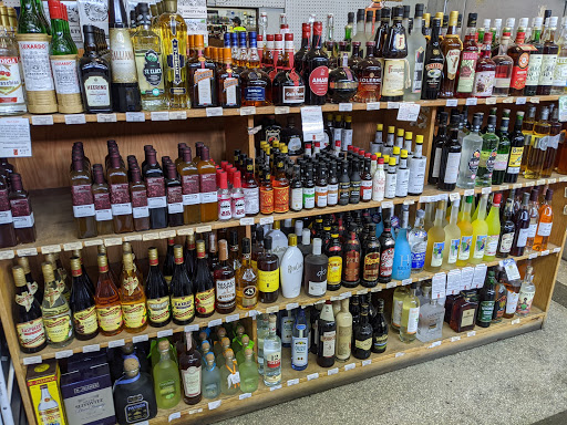 Liquor Store «Broadway Liquors», reviews and photos, 2860 Broadway, Oakland, CA 94611, USA