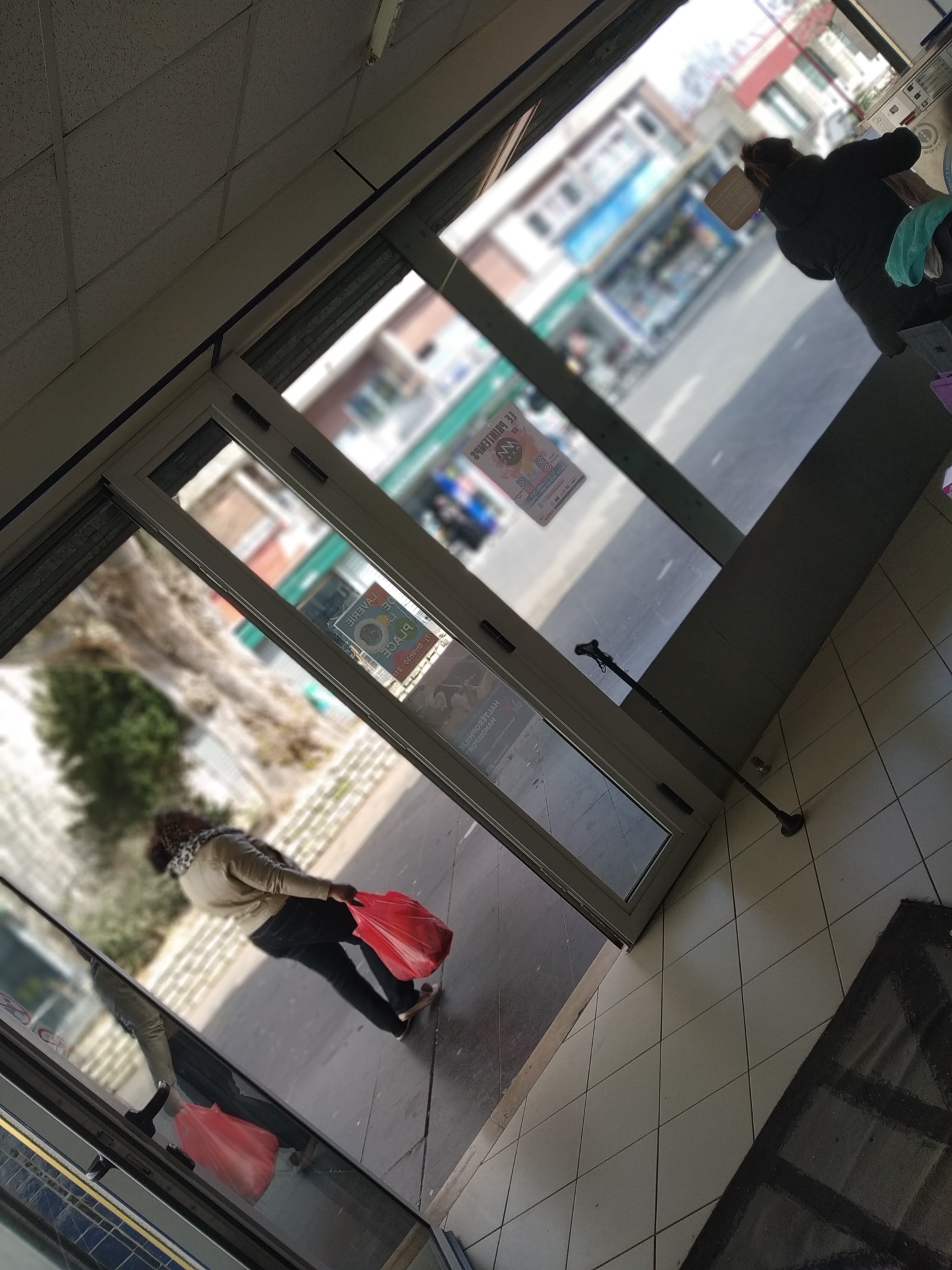 Photo n° 8 de l'avis de Mohammad.i fait le 27/03/2019 à 11:52