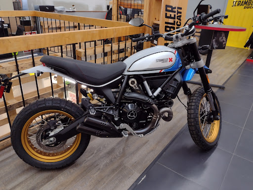 Motorcycle Dealer «Coleman Powersports», reviews and photos, 435 S Washington St, Falls Church, VA 22046, USA