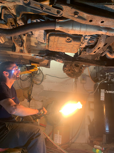 Used Car Dealer «Auto Junction», reviews and photos, 1291 Lyell Ave, Rochester, NY 14606, USA