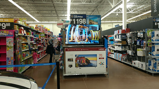 Department Store «Walmart Supercenter», reviews and photos, 4001 2nd Ave W, Williston, ND 58801, USA