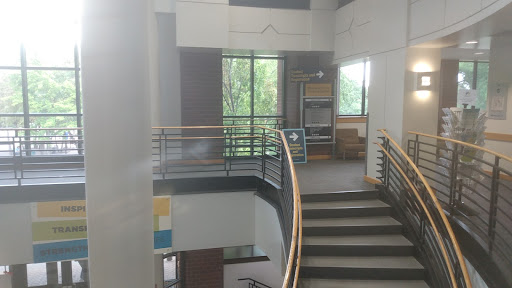 Book Store «Johnson County Community College: Bookstore», reviews and photos, 12345 College Blvd, Overland Park, KS 66210, USA