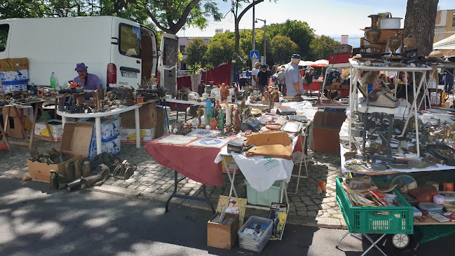 Feira da Ladra Parking Horário de abertura