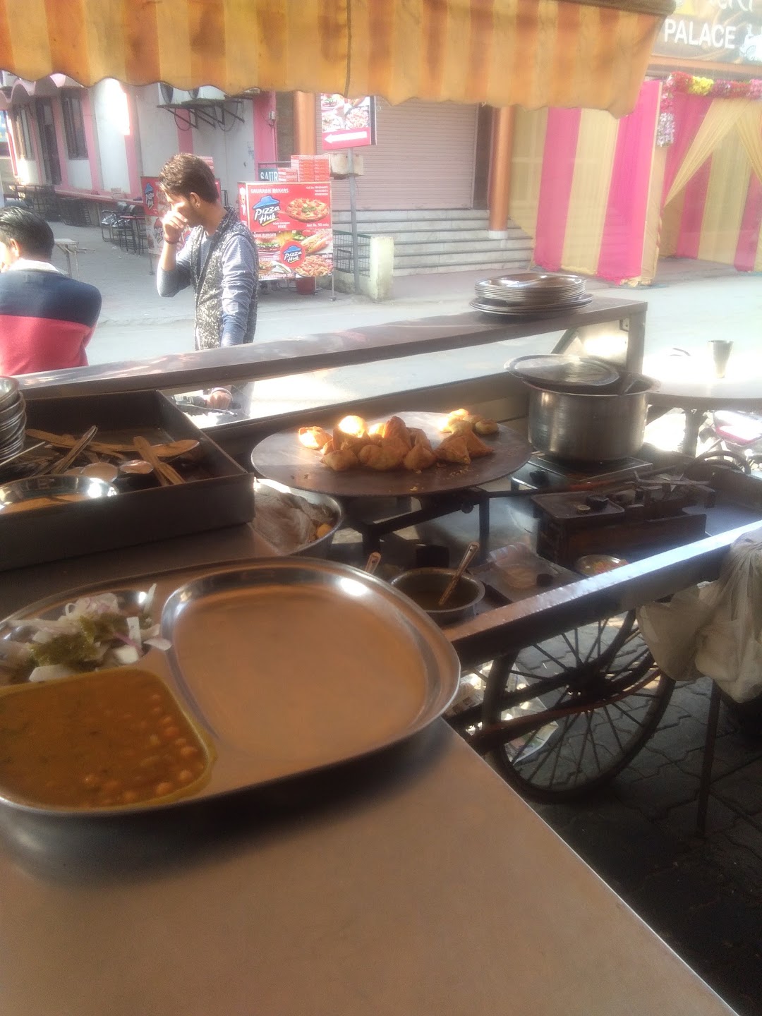 Taj Cafe
