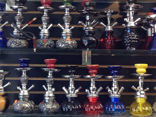 Tobacco Shop «Puff Puff Pass Smoke Shop», reviews and photos, 125 W Sunrise Blvd, Fort Lauderdale, FL 33311, USA