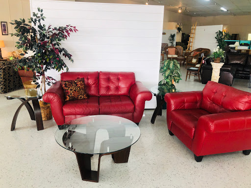 Furniture Store «Nearly New Furniture & Consignment», reviews and photos, 12042 US-19, Hudson, FL 34667, USA