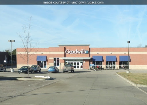 Thrift Store «Goodwill Industries of Greater Cleveland & East Central Ohio», reviews and photos, 16160 Pearl Rd, Strongsville, OH 44136, USA