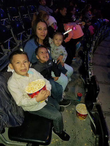 Tennis Court «Stadium Tennis Center», reviews and photos, 725 Gateway Center Blvd, Bronx, NY 10451, USA