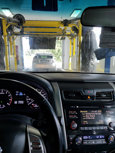 Car Wash «LBG Express Car Wash», reviews and photos, 4141 E Willow St, Long Beach, CA 90815, USA
