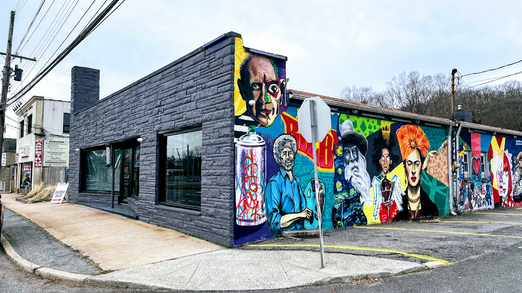 OJ's Barber Shop (Oscar and Jacks Barbershop) 11747