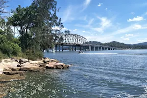 Kangaroo Point Boat Ramp image