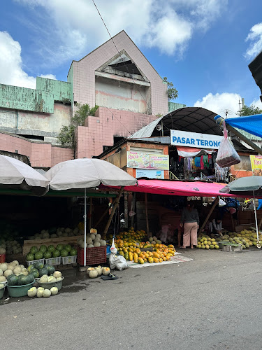 Grosir Pakaian dan Kain di Sulawesi Selatan: Temukan Pasar Terong dan jumlah tempat lainnya