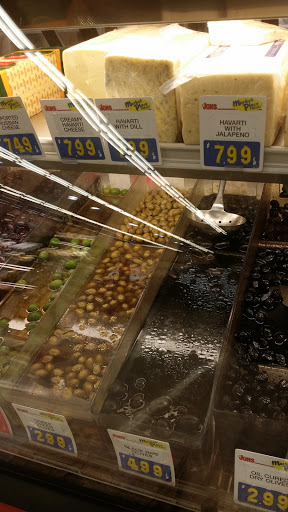 Supermarket «Jons Marketplace», reviews and photos, 6655 Van Nuys Blvd, Van Nuys, CA 91405, USA