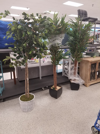 Clothing Store «Ross Dress for Less», reviews and photos, 1001 S Interstate 35 East Service Rd, DeSoto, TX 75115, USA