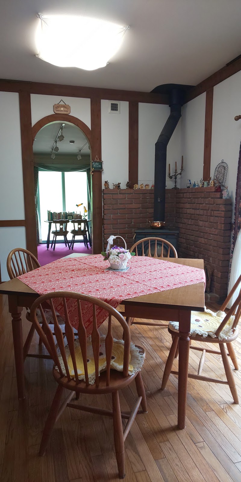 飛騨絵本美術館ポレポレハウスコテージ 岐阜県高山市清見町夏厩 美術館 博物館 グルコミ