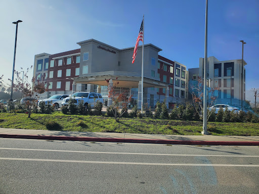 Hampton Inn & Suites Gilroy image