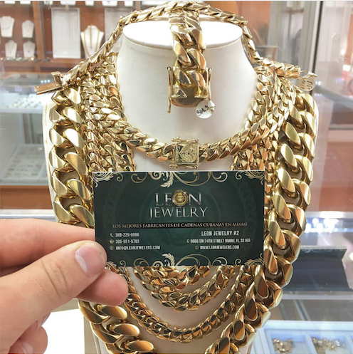 Pawn Shop «Leon Jewelry #1», reviews and photos, 1182 Palm Ave, Hialeah, FL 33010, USA