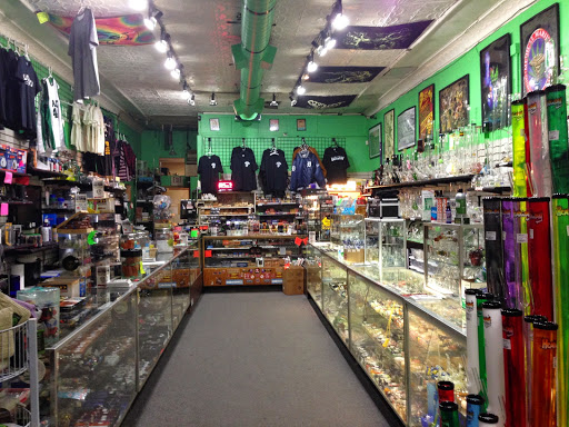Tobacco Shop «BDT Smoke Shops», reviews and photos, 21640 John R Rd, Hazel Park, MI 48030, USA