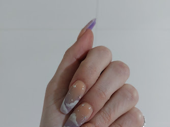 Glamorous Nails & Spa