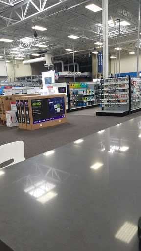 Electronics Store «Best Buy», reviews and photos, 20914 N Frederick Rd, Germantown, MD 20876, USA