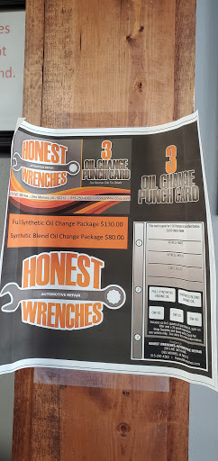 Auto Repair Shop «Honest Wrenches Automotive Repair», reviews and photos, 2015 NE 58th Ave, Des Moines, IA 50313, USA