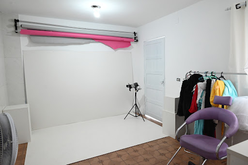 Logo da empresa - Studio Feliz