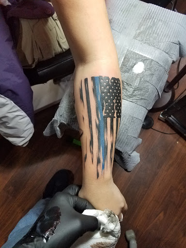 Tattoo Shop «Made You Look Custom Tattoo», reviews and photos, 1440 E Washington Ave, Madison, WI 53703, USA