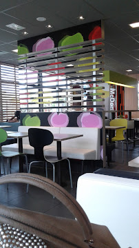 Atmosphère du Restauration rapide McDonald's à Saint-Dié-des-Vosges - n°8
