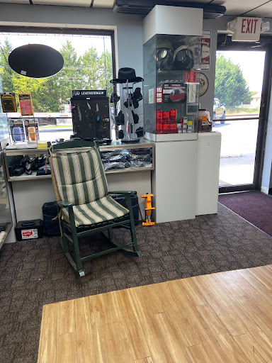 Gun Shop «Mauldin Arms», reviews and photos, 301 Murray Dr, Mauldin, SC 29662, USA