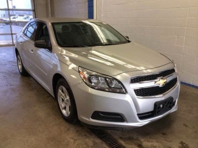 Used Car Dealer «Voss Used Cars», reviews and photos, 99 Loop Rd, Dayton, OH 45459, USA