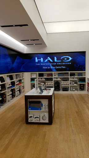 Computer Store «Microsoft Store - South Coast Plaza», reviews and photos, 3333 Bristol St #1249, Costa Mesa, CA 92626, USA