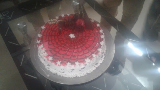 Bakery «Make My Cake», reviews and photos, 2380 7th Ave, New York, NY 10030, USA