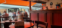 Atmosphère du Restaurant Dix7 Rue Piet' à Saint-Gilles-Croix-de-Vie - n°8