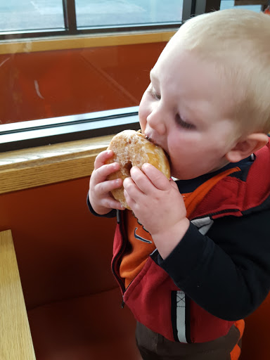 Donut Shop «Maple Donuts», reviews and photos, 50 Robinhood Dr, Goldsboro, PA 17319, USA