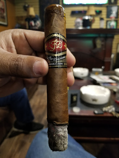 Tobacco Shop «Orange Cigar & More», reviews and photos, 278 Boston Post Rd, Orange, CT 06477, USA