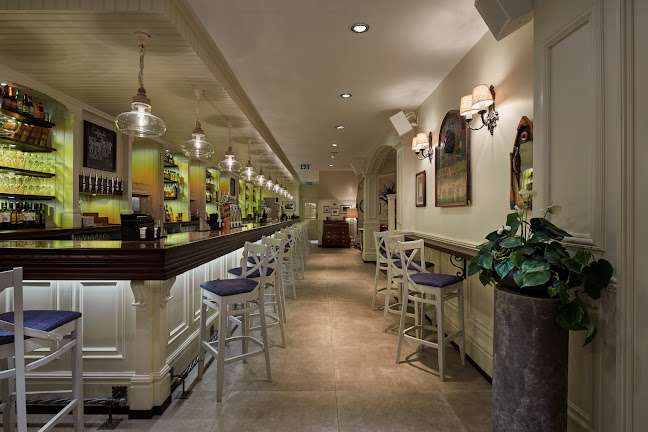 The Club House Bar & Restaurant Liverpool