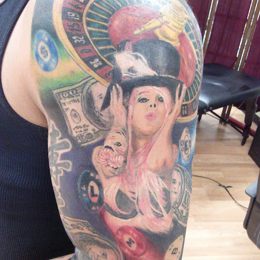 Tattoo and Piercing Shop «Hollywood Ink Tattoos», reviews and photos, 3501 S Tryon St, Charlotte, NC 28217, USA