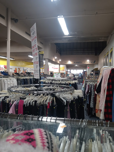 Thrift Store «Global Thrift», reviews and photos, 322 Moody St, Waltham, MA 02453, USA