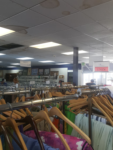 Thrift Store «Society of St. Vincent de Paul Long Beach Thrift Store», reviews and photos