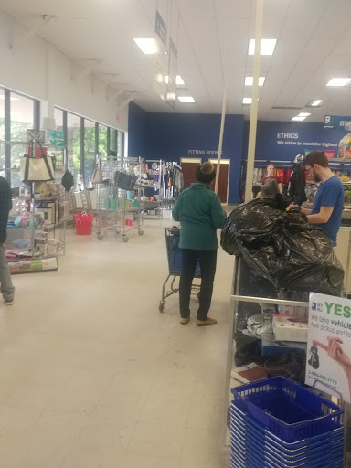 Thrift Store «Goodwill Industries Store & Donation Center», reviews and photos, 12 Glenwood Ave, Binghamton, NY 13905, USA