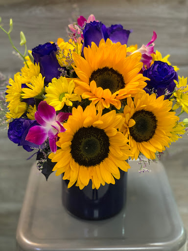 Florist «Everest Florist and Gifts Sacramento», reviews and photos, 7137 Walerga Rd, Sacramento, CA 95842, USA