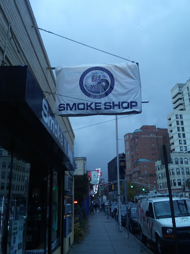 Tobacco Shop «BLUE MOON SMOKE SHOP», reviews and photos, 896 Massachusetts Ave, Cambridge, MA 02139, USA