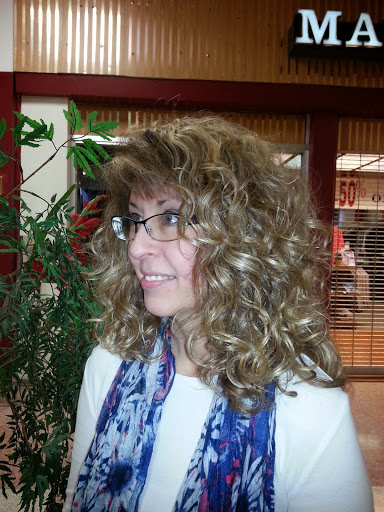 Beauty Salon «Hair Gallery & Nail Salon», reviews and photos, 1707 Knox McRae Dr, Titusville, FL 32780, USA