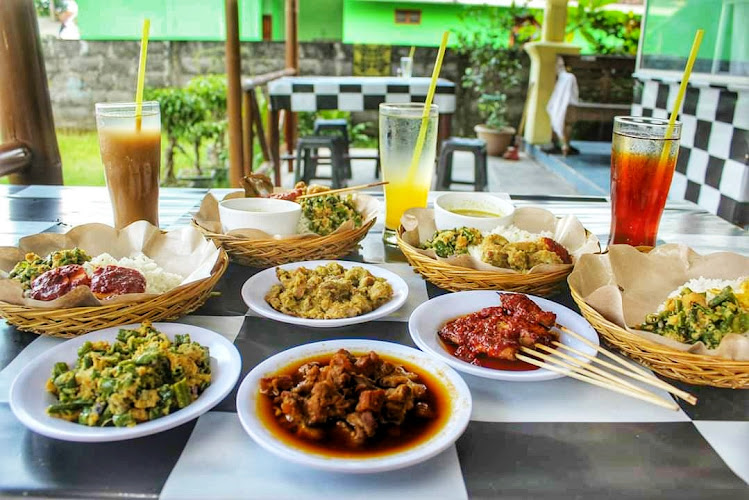 Warung Makan Bu Kadek Khas Bali