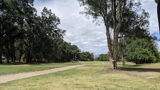 Golf Club «Sherwood Forest Golf Club», reviews and photos, 79 N Frankwood Ave, Sanger, CA 93657, USA