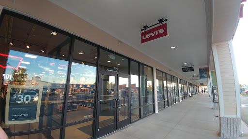 Outlet Mall «Tanger Outlet Lancaster», reviews and photos, 311 Stanley K. Tanger Blvd, Lancaster, PA 17602, USA