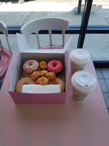 Donut Shop «USA Donuts», reviews and photos, 14900 Burbank Blvd, Sherman Oaks, CA 91411, USA